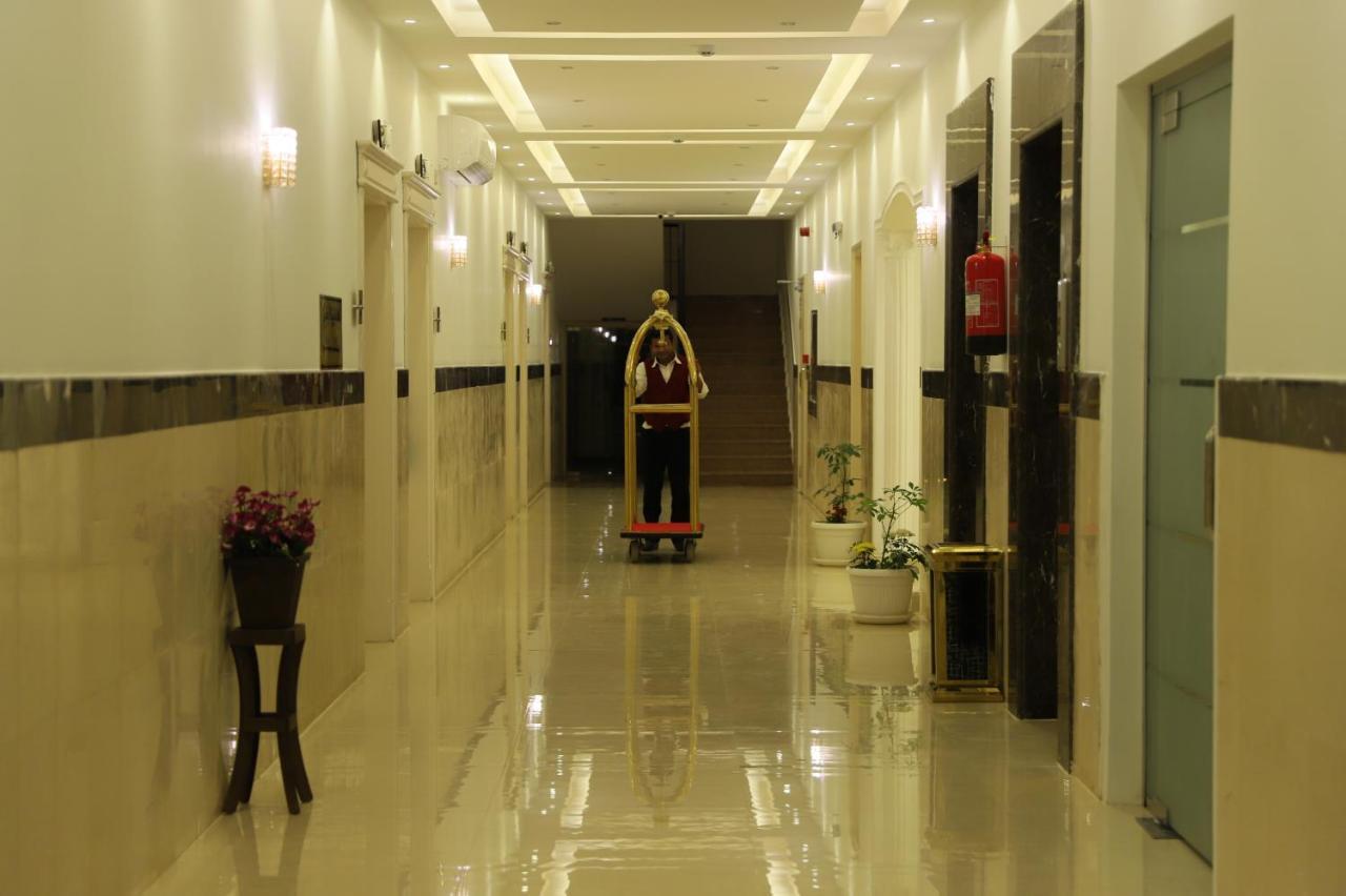 Asfar Suites Shaqra Exteriör bild